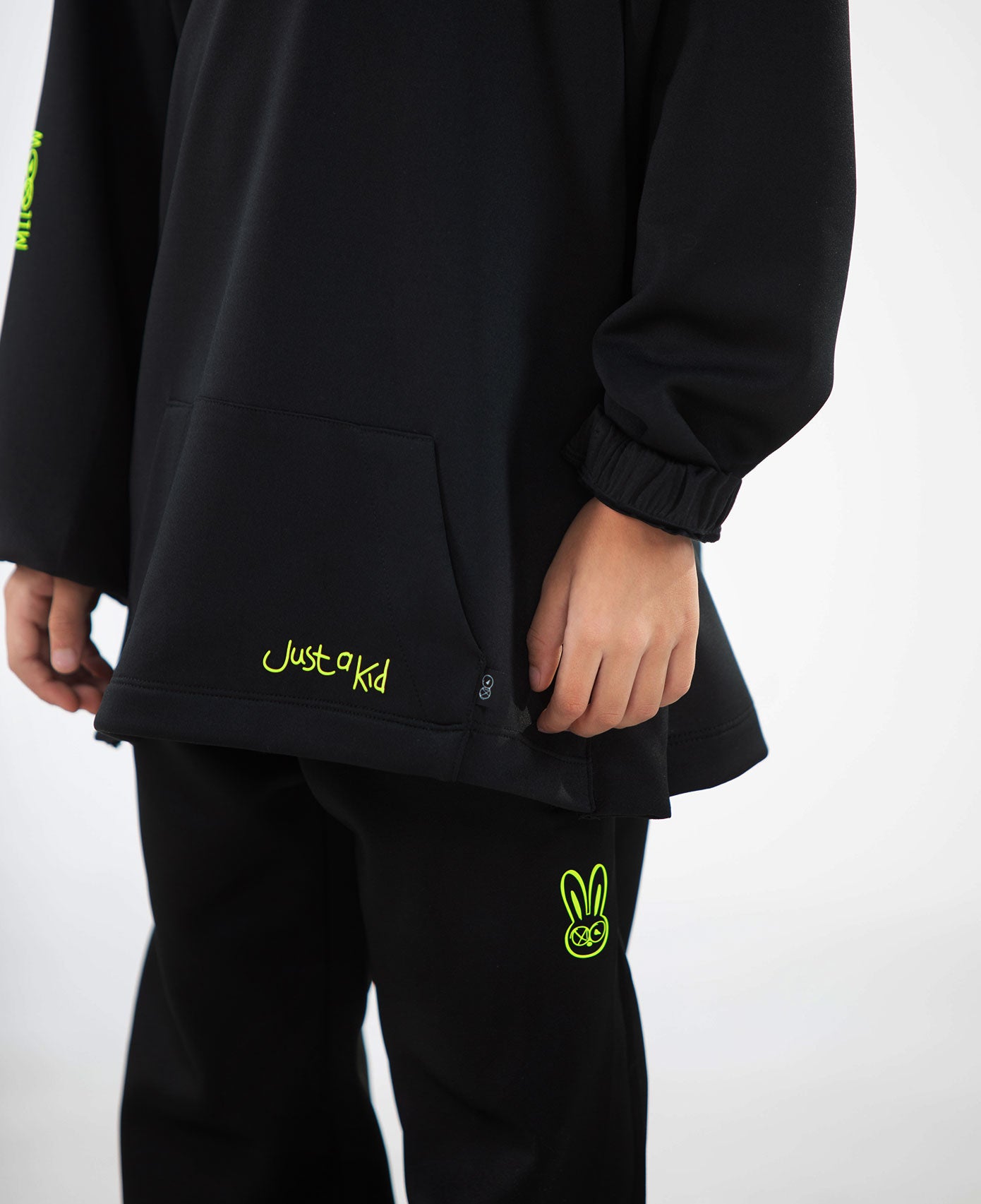HOODIE MILOOW BLACK - UNFILTERED